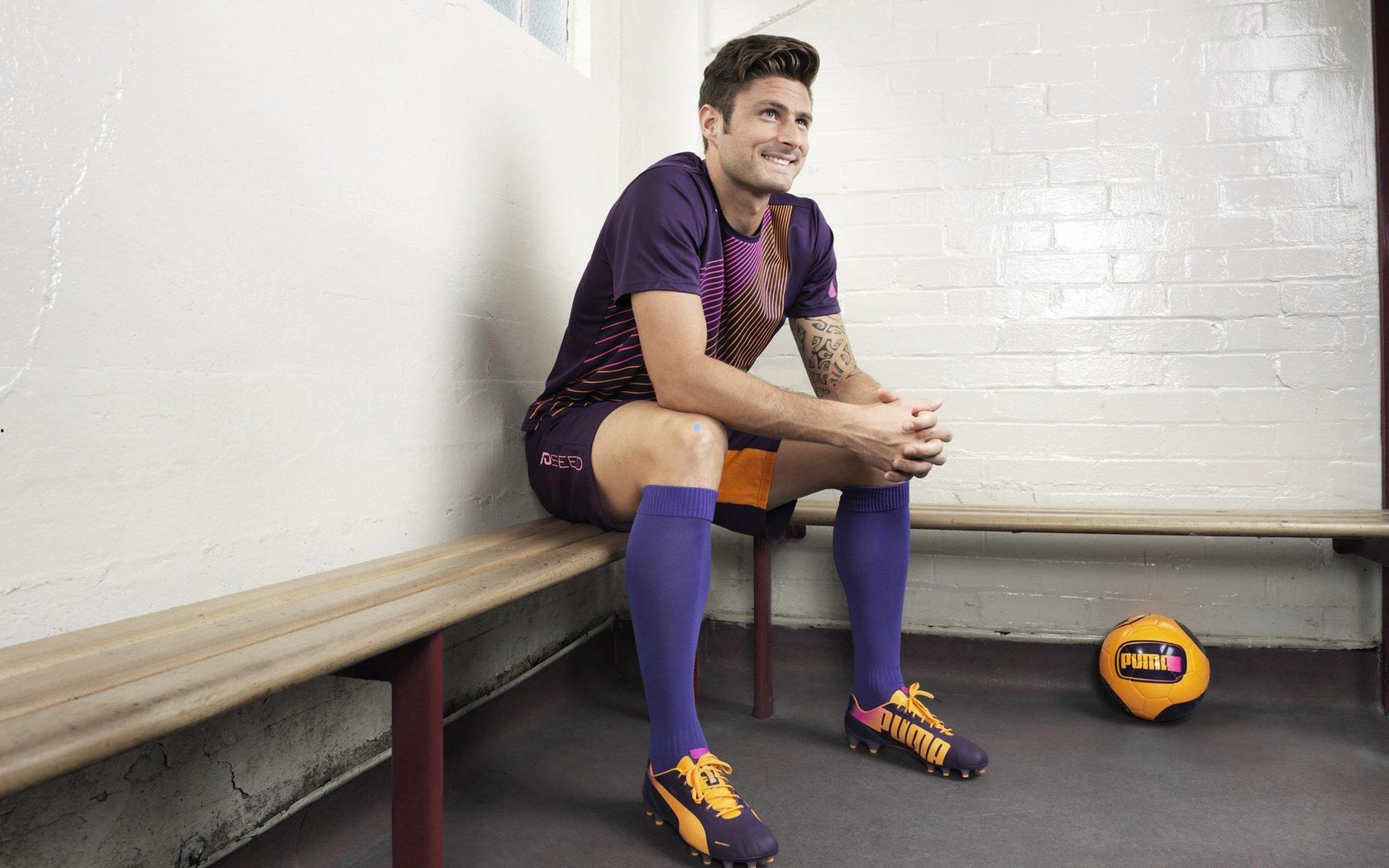 国米坚决保留中场核心恰尔汗奥卢，排除与加拉塔萨雷转会谈判