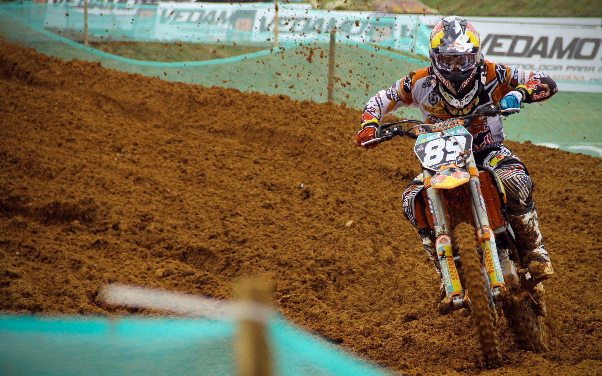 塞塞尼翁专访，伤病成热刺生涯绊脚石 风格与贝尔截然不同